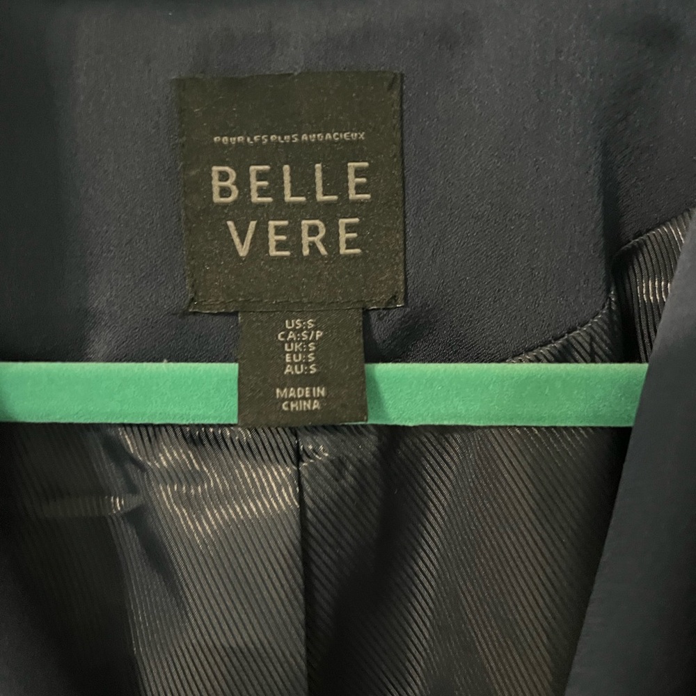 Jacket! - Picture 3 of 4